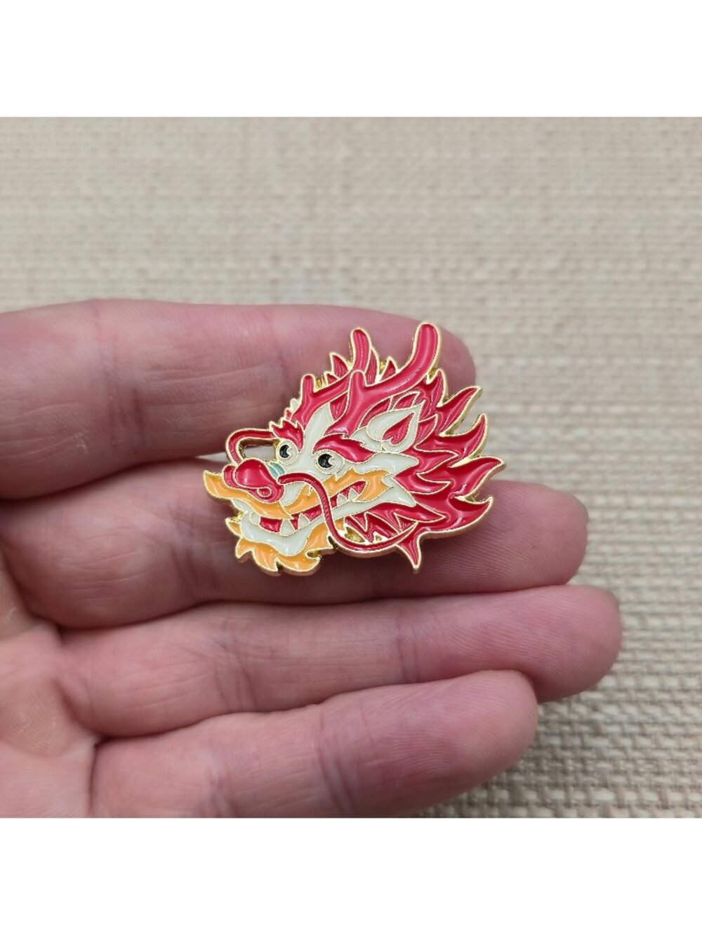 Chinese New Year Red and Gold Dragon Head Enamel Lapel Pin A8902